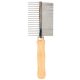 Trixie Double-Sided Wood Comb | Kétoldalas fém fésű fa nyéllel – 17 cm