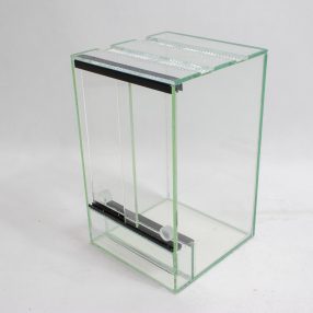   30 x 30 x 50 cm | Prémium minőségű terrárium | Háttér nélküli