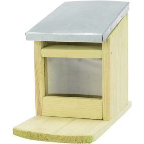   Trixie Feeding station for squirrels | Etető mókusok részére (fenyőfa/fém) - 12x18x24 cm